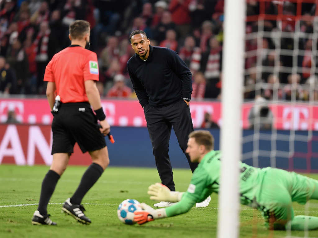 球员不仅在 球员不仅在